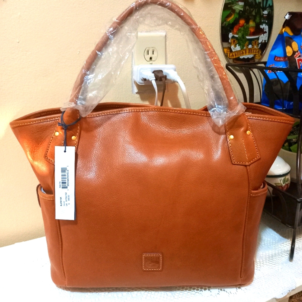 Dooney and Bourke Florentine Kristen Tote-NWT